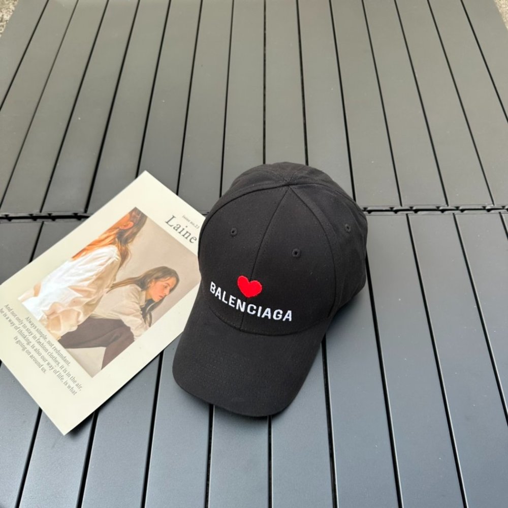 Balenciaga new baseball cap